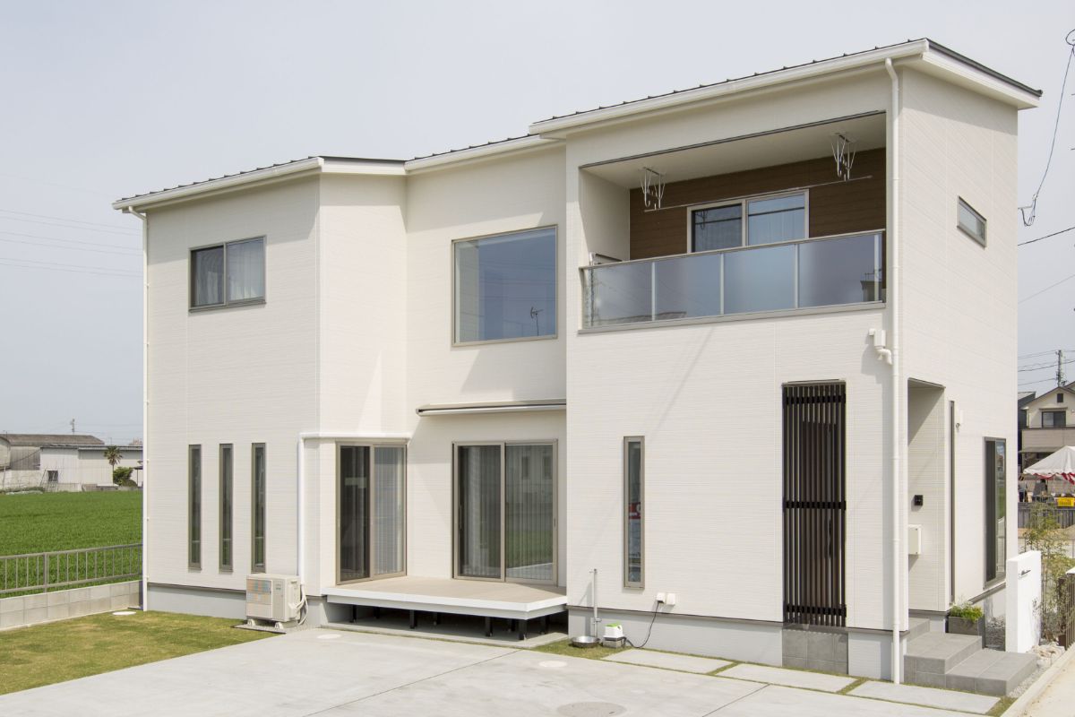 Pure House