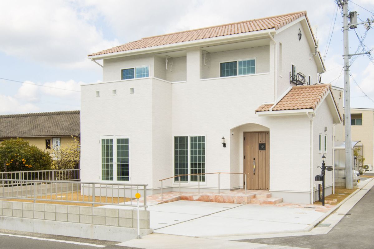 Pure House