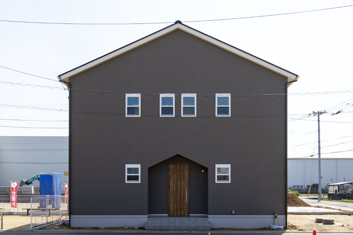 Pure House