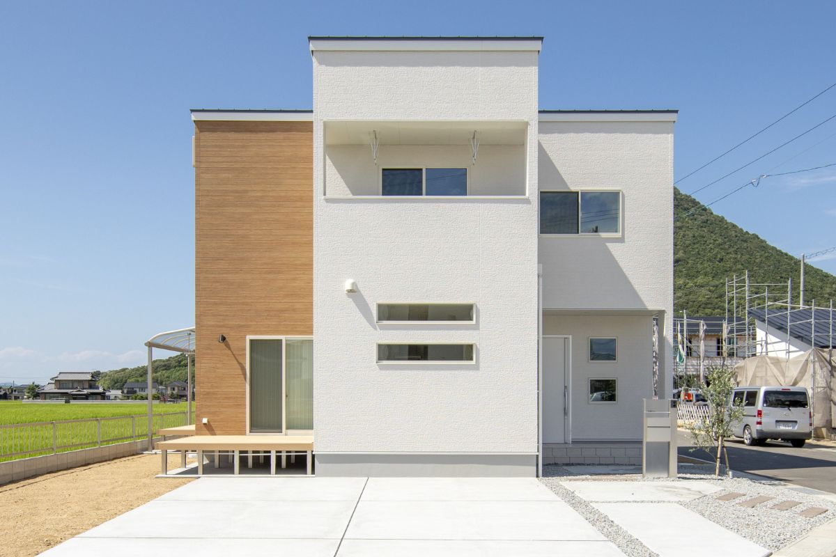 Pure House
