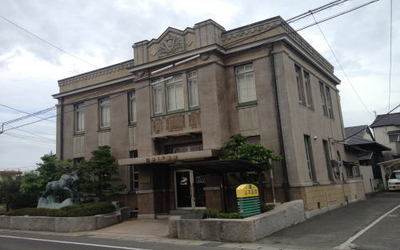image2.jpg